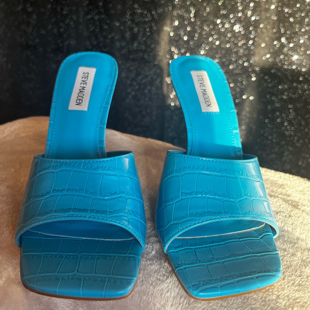 🌟NEW!!!🌟 STEVE MADDEN Size 8